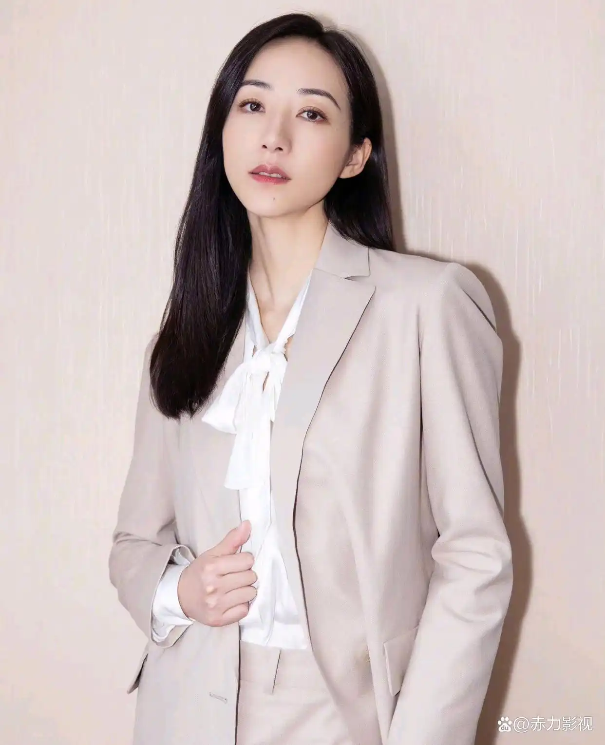 娱乐圈地位之王_娱乐圈明星地位排名_影坛巨头票房奖项江湖地位