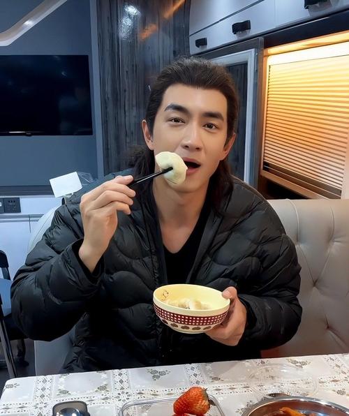 娱乐圈 林更新_明星林更新_娱乐圈的更新换代太快了