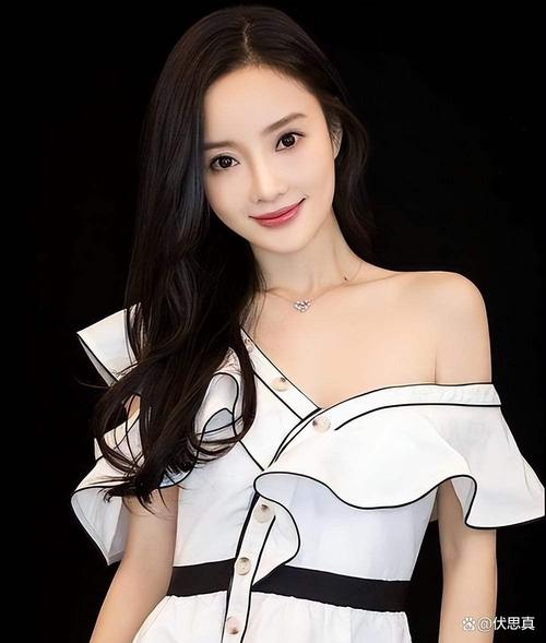 李小璐娱乐圈女炮王_李小璐圈子_李小璐娱乐圈小说
