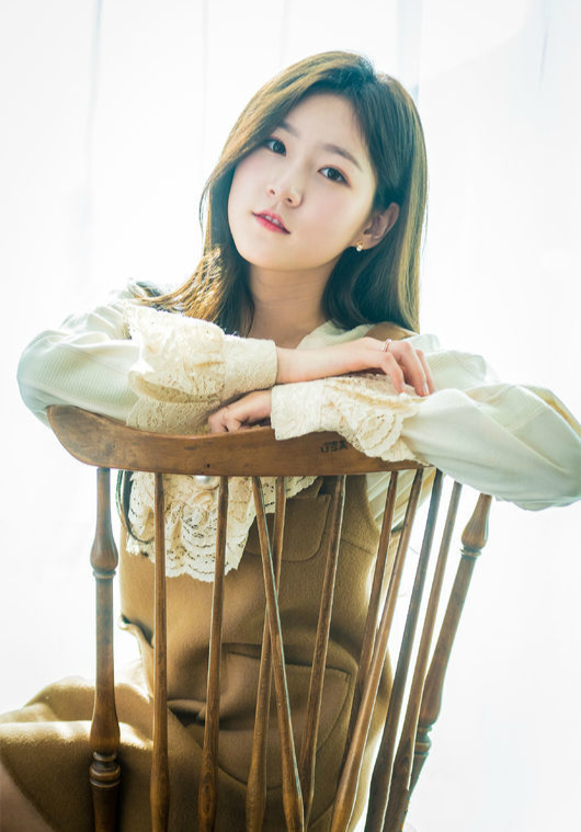 警方认为金赛纶是自杀，韩国明星为何频频想不开？