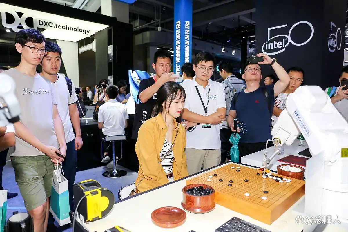 矮个子女星身高揭秘_娱乐圈哪些女名星很矮_娇小女星演技颜值