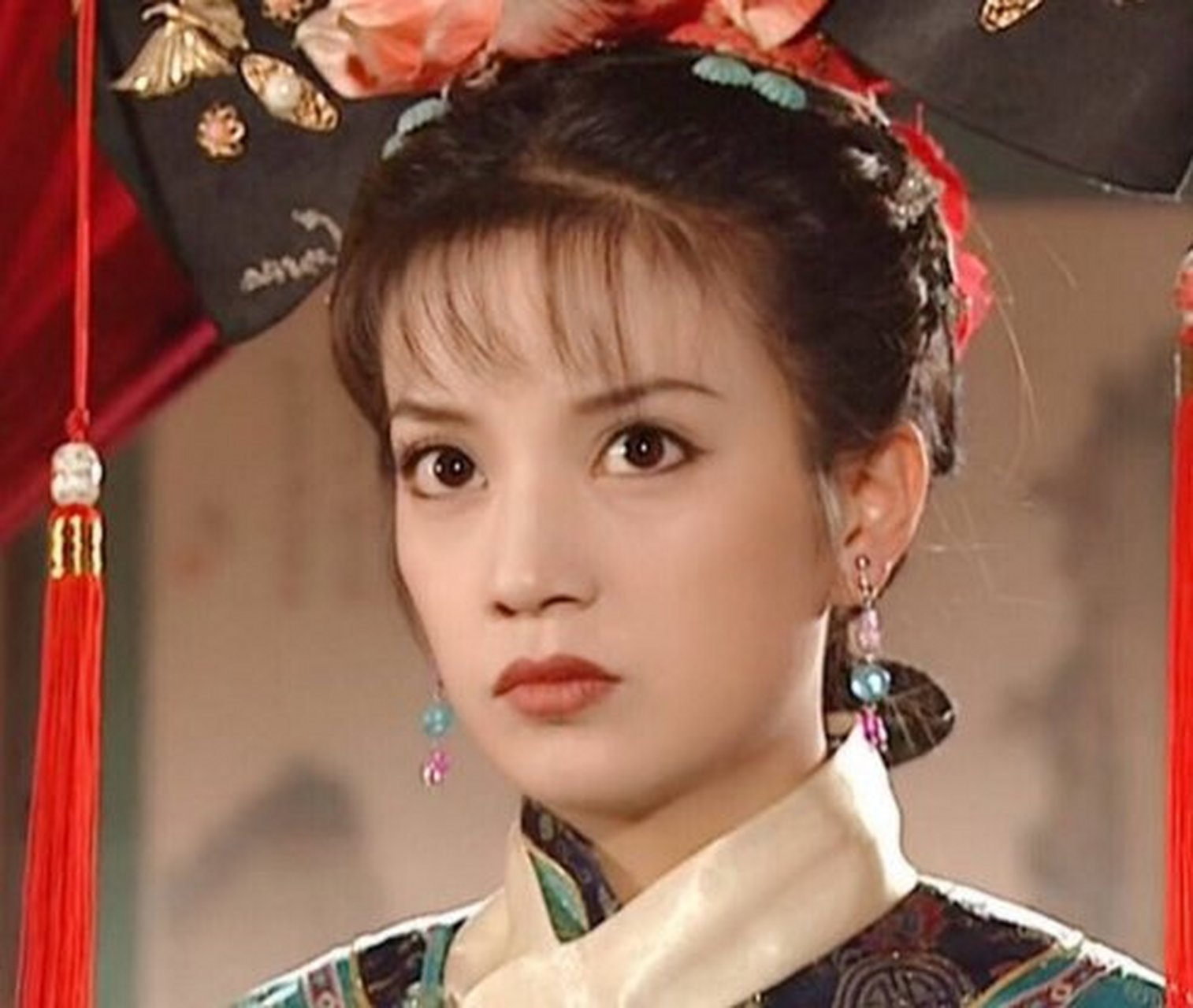 赵薇现在还在娱乐圈吗_赵薇被封杀原因深度解析_赵薇近年负面新闻