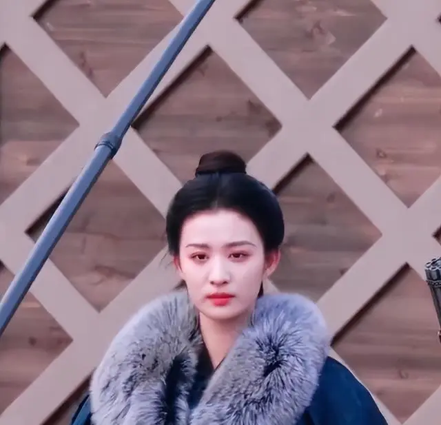 内娱黑榜艺人名单_制片人眼中的黑榜艺人_黑料太多不适合做明星,